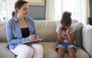 signs your kids need counseling after divorce
