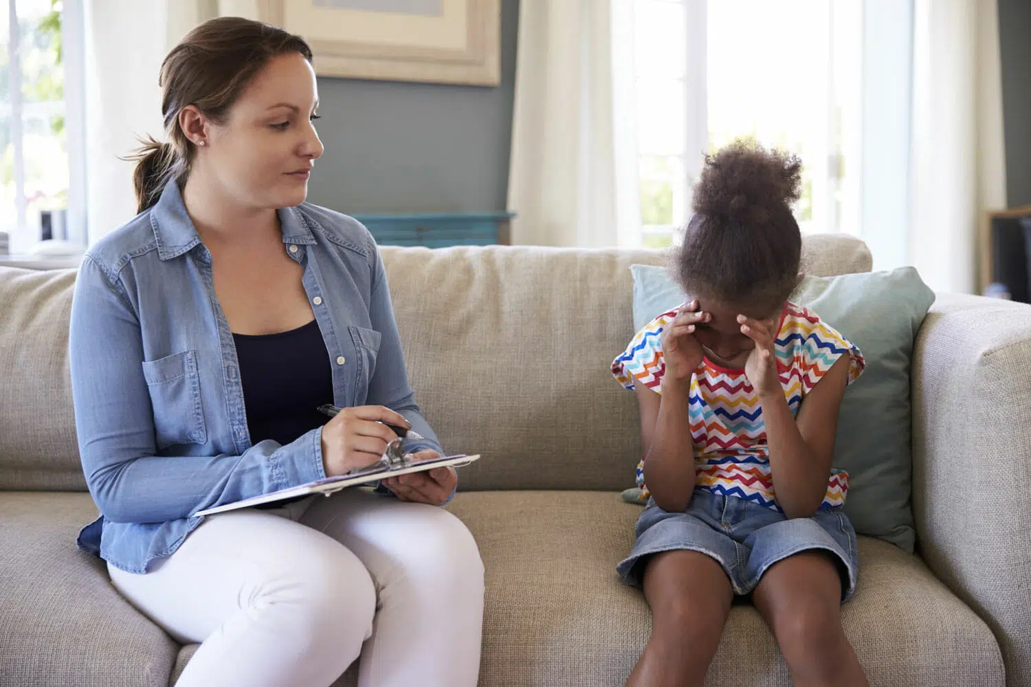 signs your kids need counseling after divorce